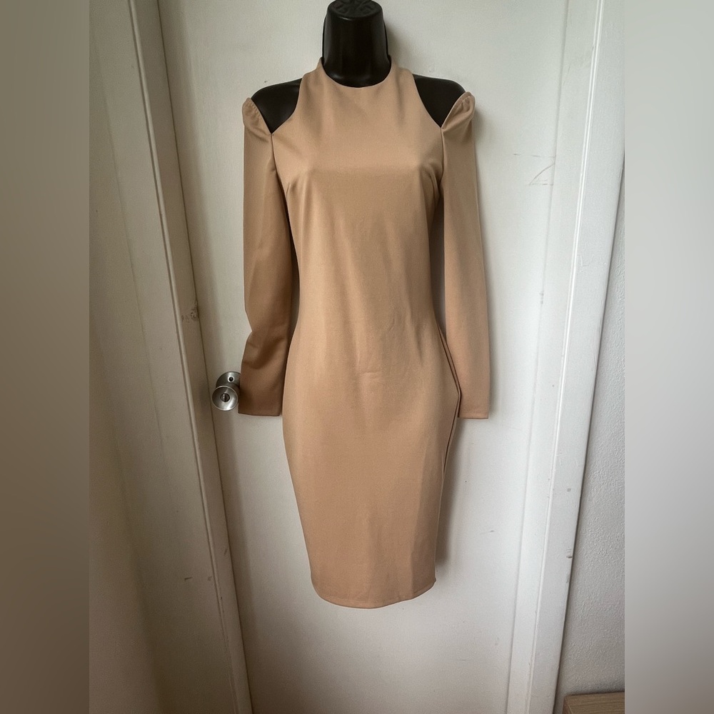 Tiger Mist Rise LONG SLEEVE CUT OUT SHOULDER BODYCON DRESS size S
